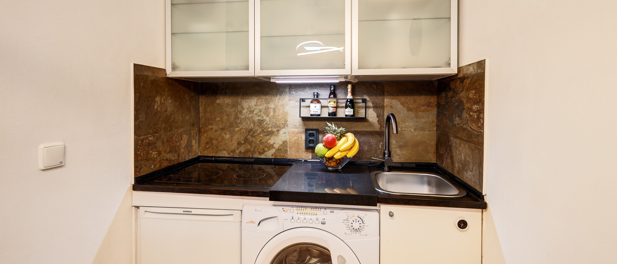 Wohnung München Maxvorstadt 01 Küche 12925