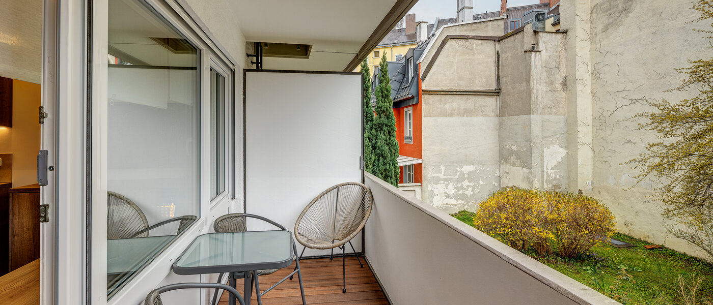 Wohnung München Isarvorstadt 01 Balkon 12957