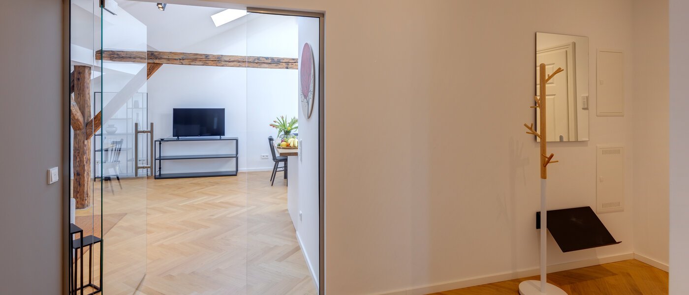 Dachgeschosswohnung München Isarvorstadt 01 Flur/Gang 12963