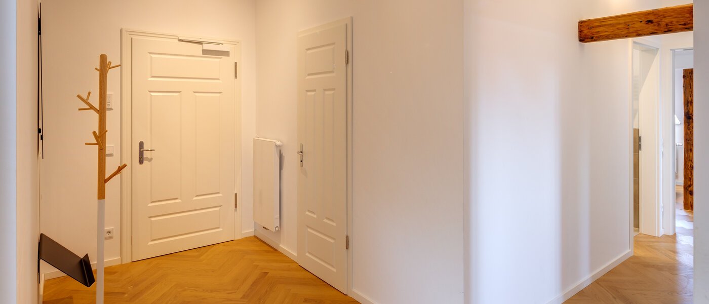 Dachgeschosswohnung München Isarvorstadt 04 Flur/Gang 12963