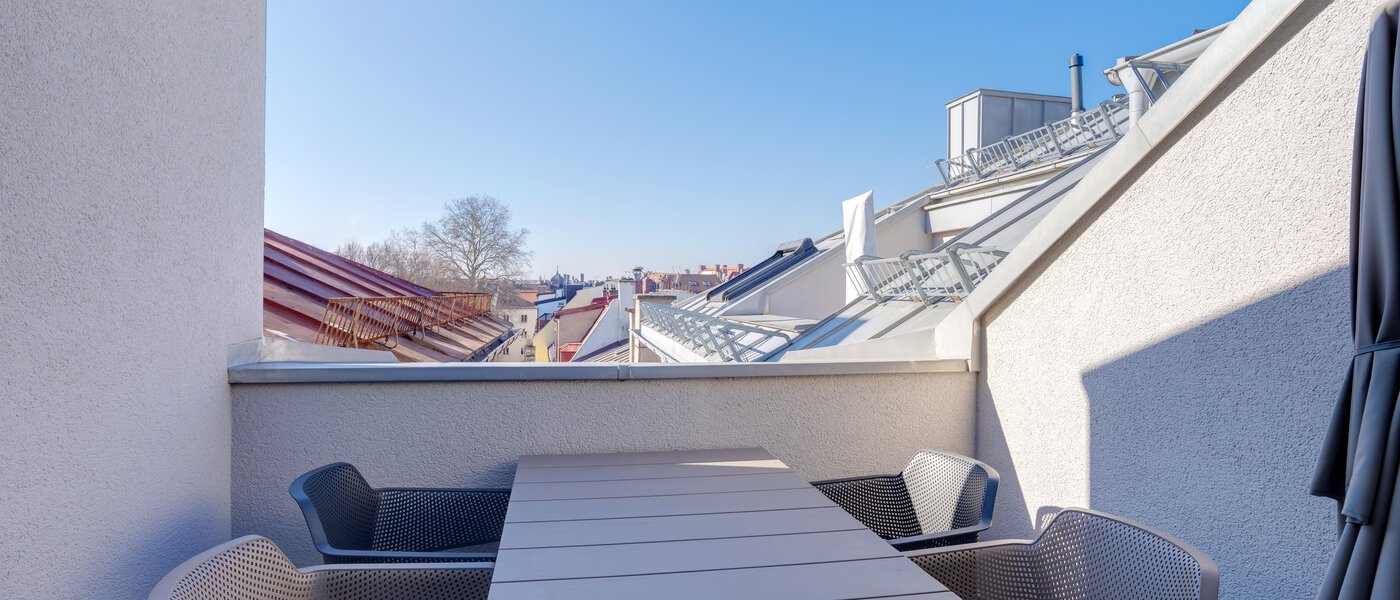 Dachgeschosswohnung München Isarvorstadt 02 Balkon 12963