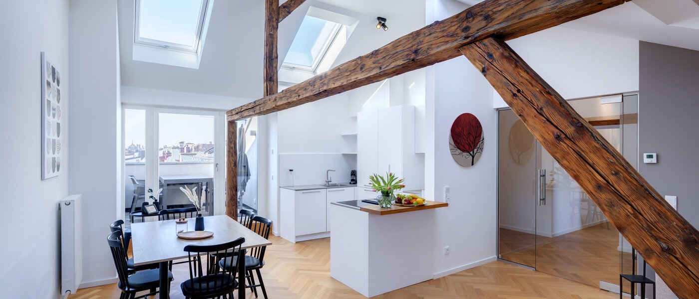 Dachgeschosswohnung München Isarvorstadt 01 Wohnbereich 12963