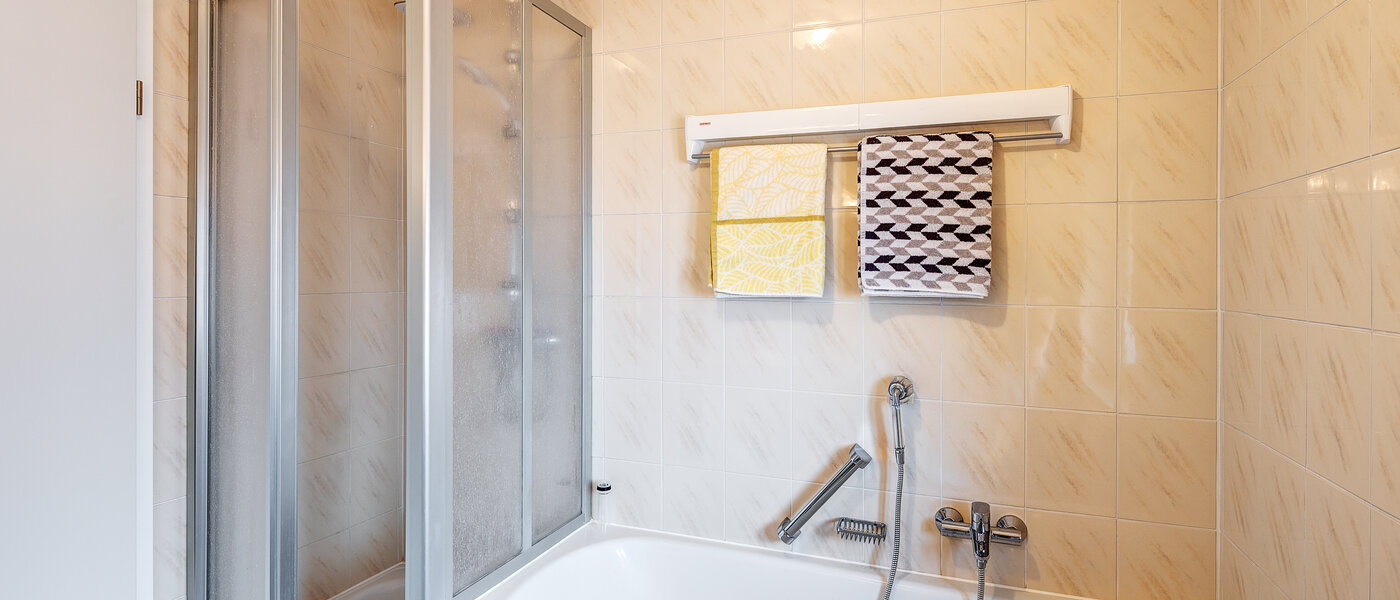 Doppelhaushälfte Maisach 02 Badezimmer 13032