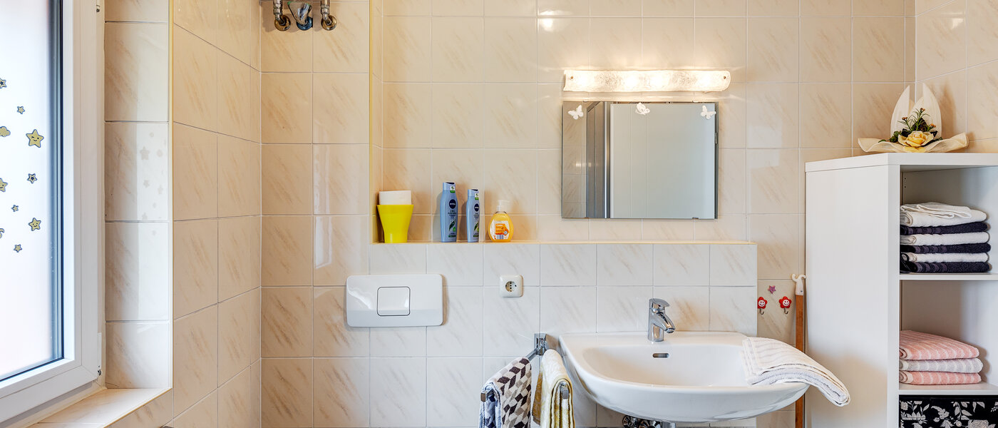 Doppelhaushälfte Maisach 04 Badezimmer 13032