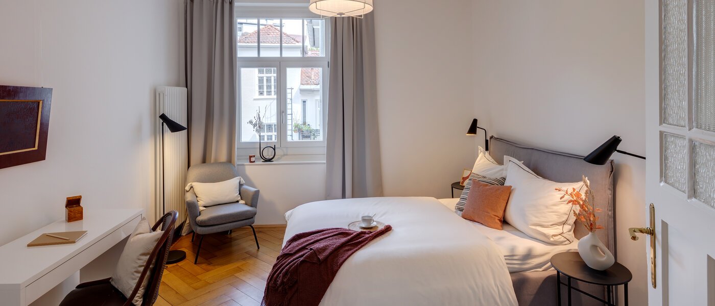 Wohnung München Lehel 01 2. Schlafzimmer	 13035