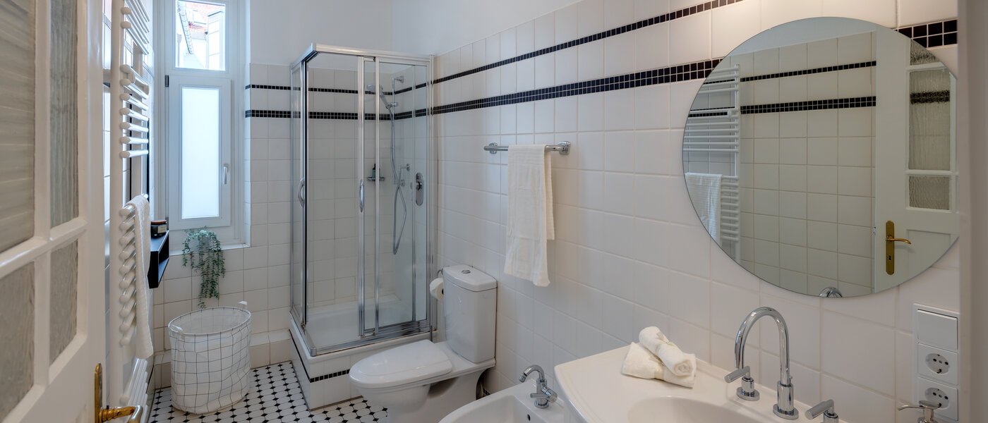 Wohnung München Lehel 01 1. Badezimmer 13035