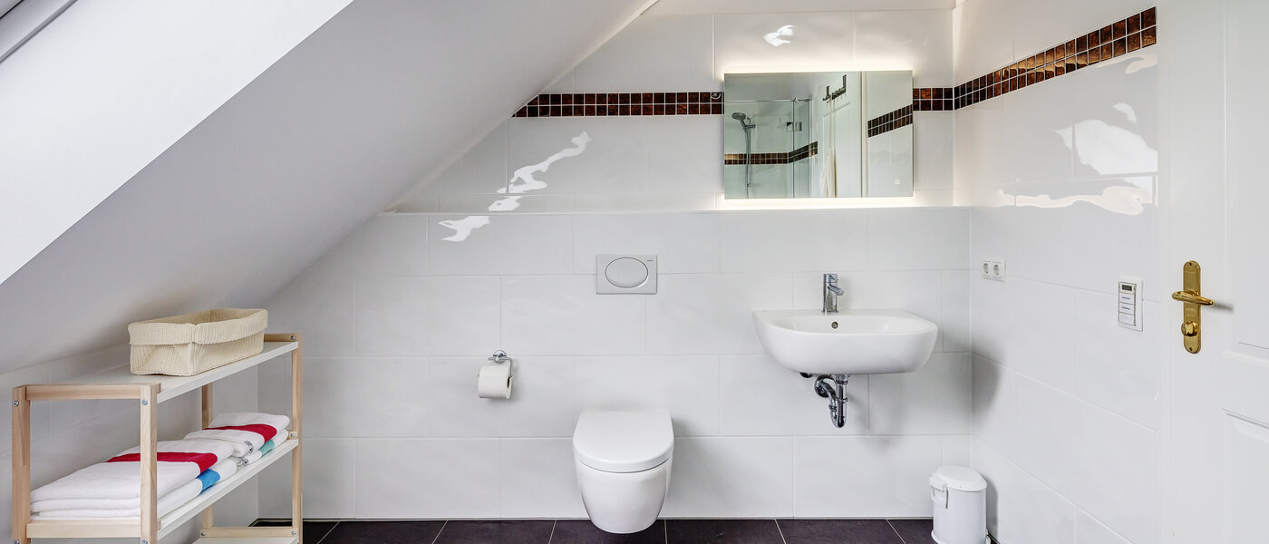 Wohnung Kottgeisering 02 Badezimmer 13040