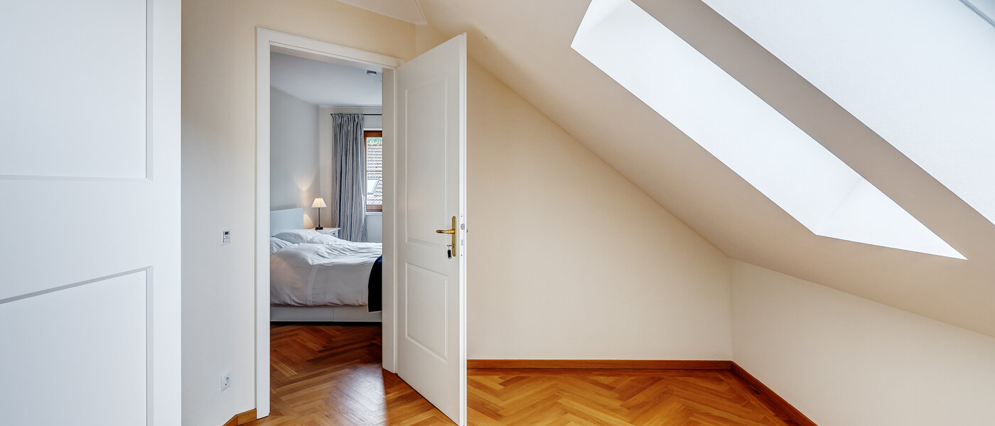 Wohnung Kottgeisering 01 Ankleide 13040