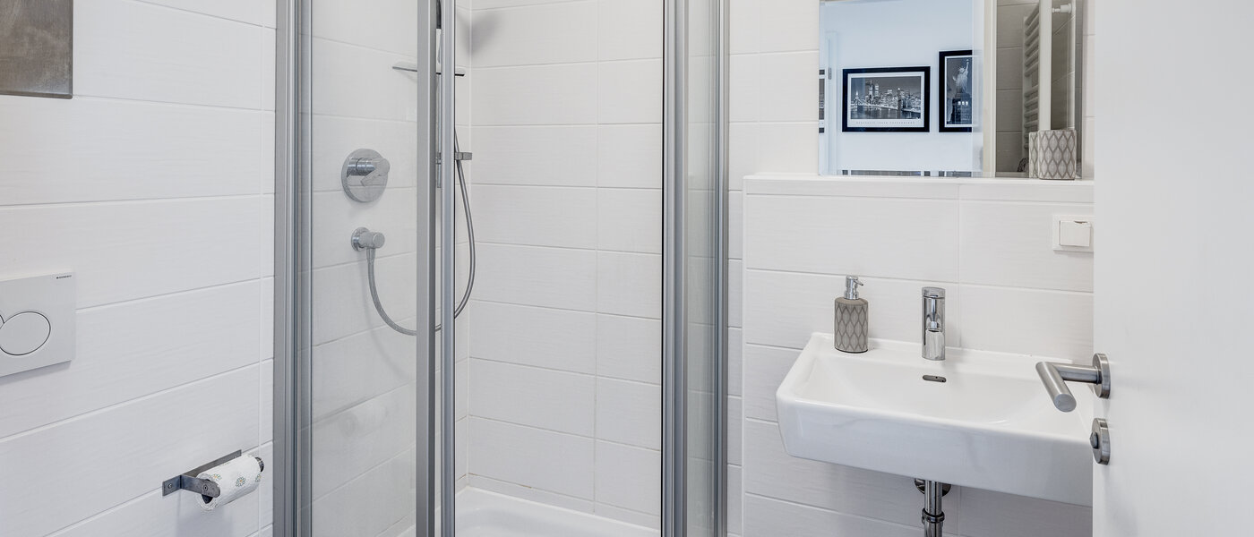 Wohnung Haar 01 2. Badezimmer 13044