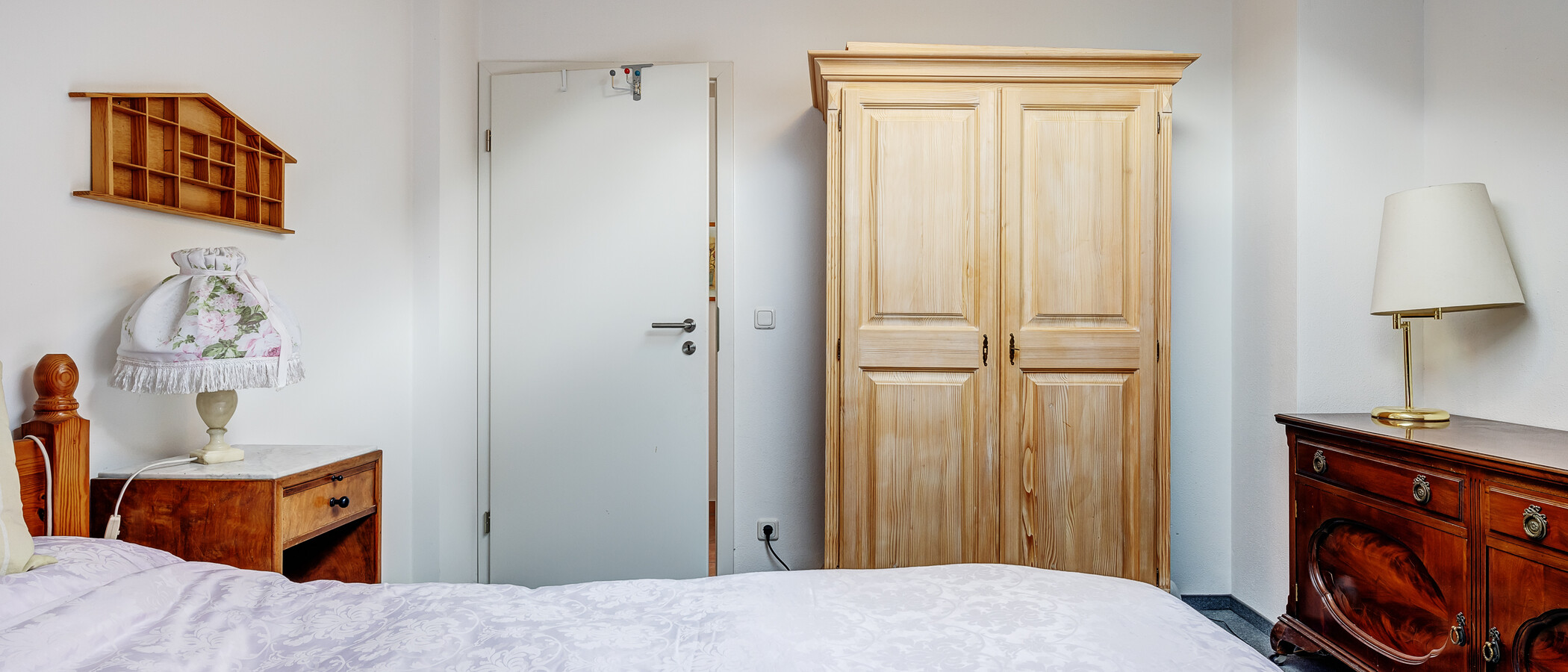 Doppelhaushälfte Schäftlarn 03 2. Schlafzimmer	 13045