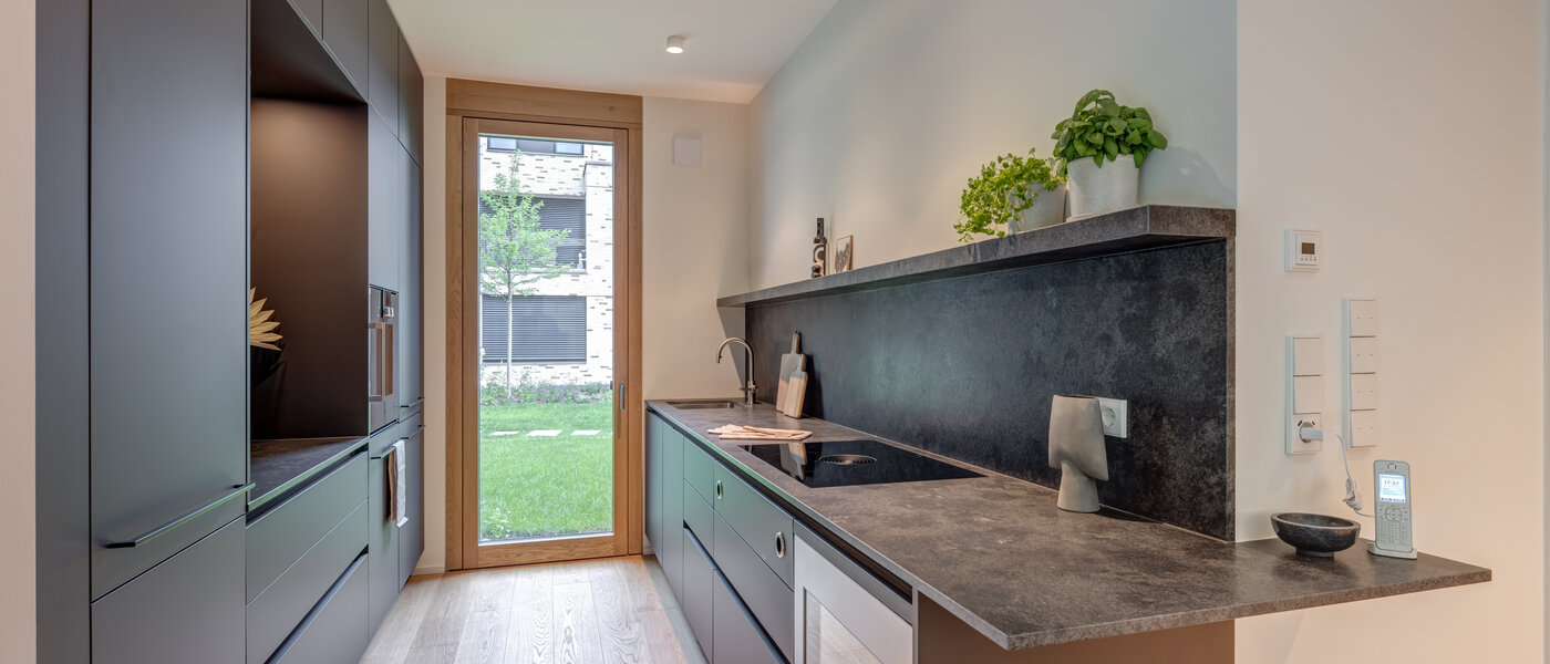 Gartenwohnung München Harlaching 01 Küche 13067