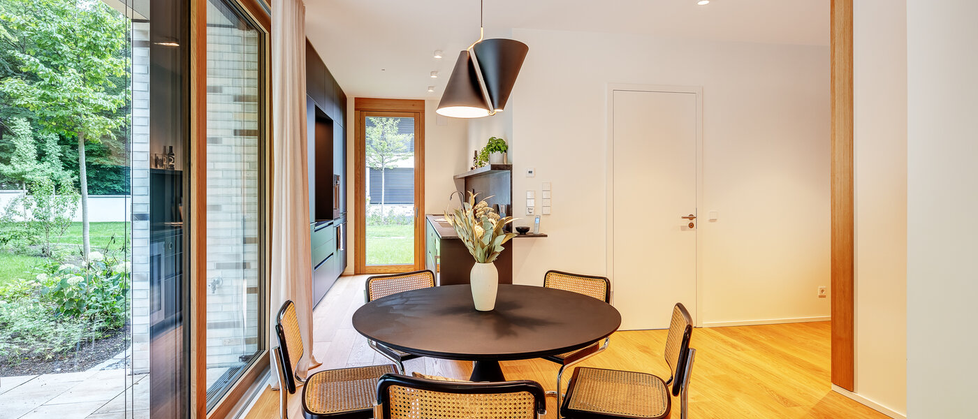 Gartenwohnung München Harlaching 07 Wohnbereich 13067