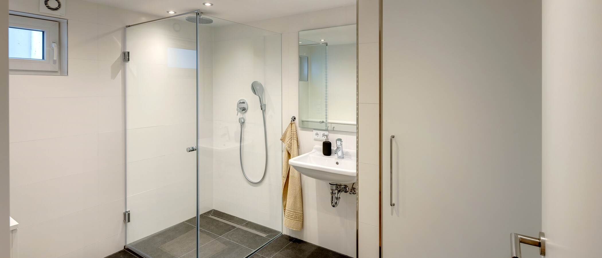 Reihenhaus München Fasangarten 01 3. Badezimmer 13074