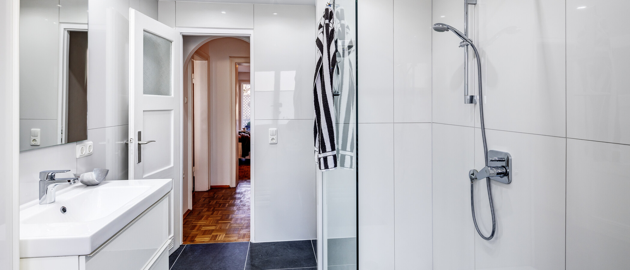 Wohnung München Schwabing-West (rund um den Hohenzollernplatz) 02 Badezimmer 1309