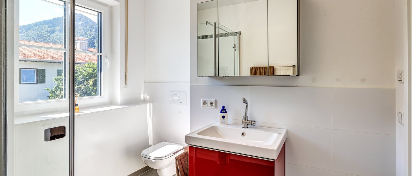 Wohnung Bad Wiessee 03 Badezimmer 13104