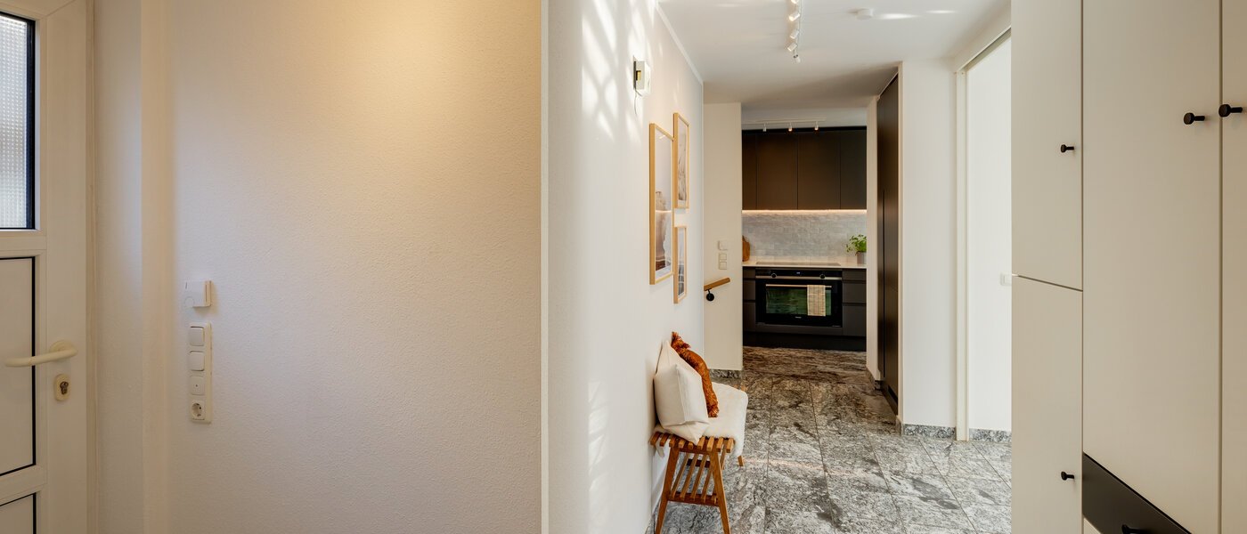 Maisonettewohnung München Trudering 01 Flur/Gang 13109