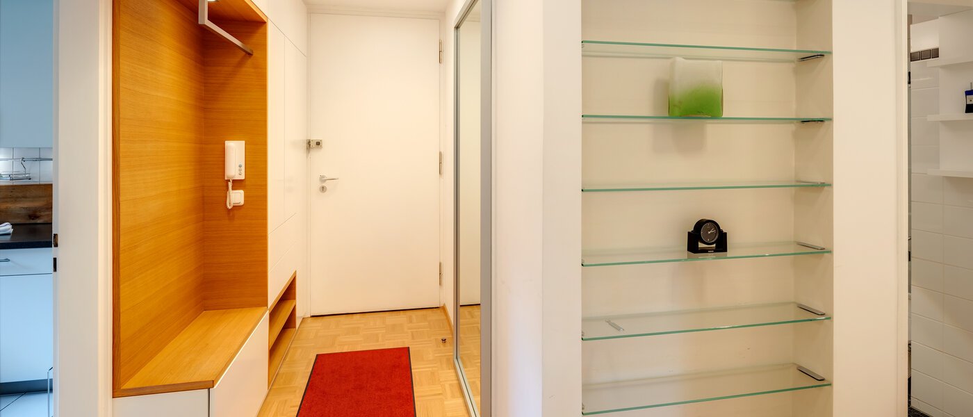 Wohnung München Nymphenburg 01 Flur/Gang 13111