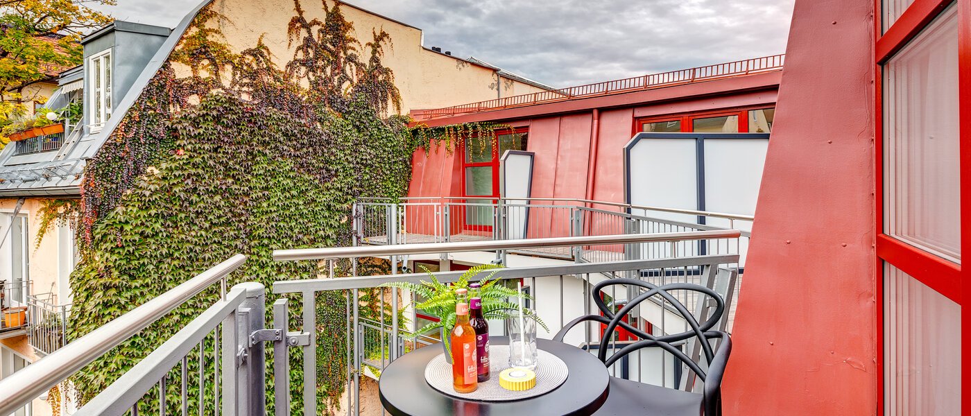 Wohnung München Schwanthalerhöhe 02 Balkon 13143