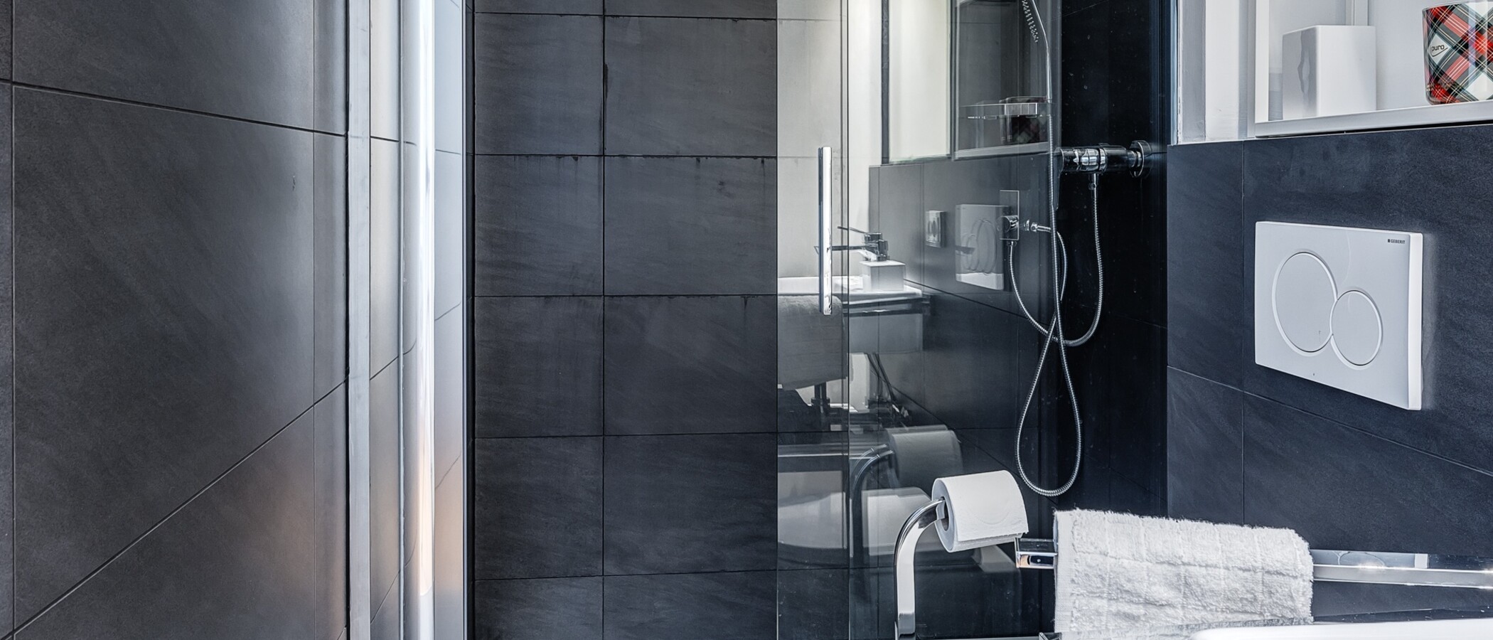 Maisonettewohnung München Olympiadorf 01 2. Badezimmer 13150