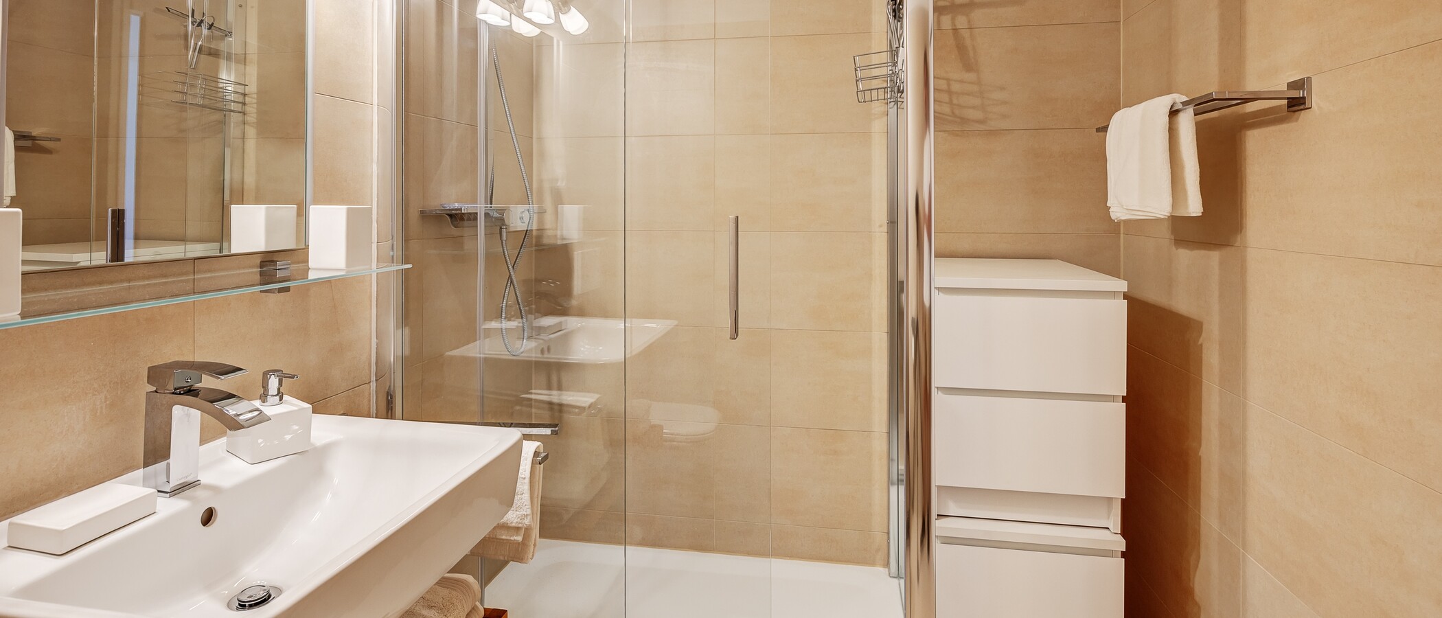 Maisonettewohnung München Olympiadorf 01 1. Badezimmer 13150