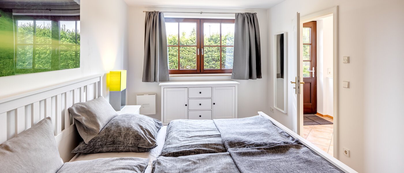 Wohnung Gmund am Tegernsee 02 Schlafzimmer 13158