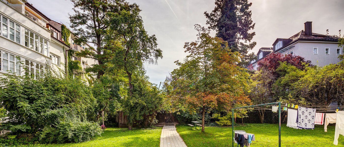 Wohnung München Schwabing (links der Leopoldstraße) 01 Innenhof 13164