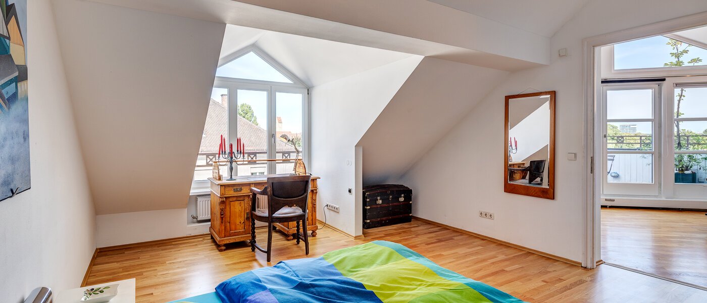 Wohnung München Schwabing (links der Leopoldstraße) 02 Schlafzimmer 13164