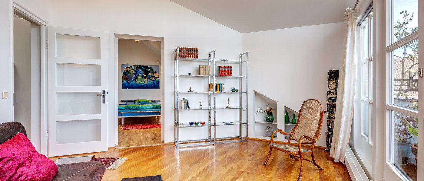 Wohnung München Schwabing (links der Leopoldstraße) 03 Wohnzimmer 13164