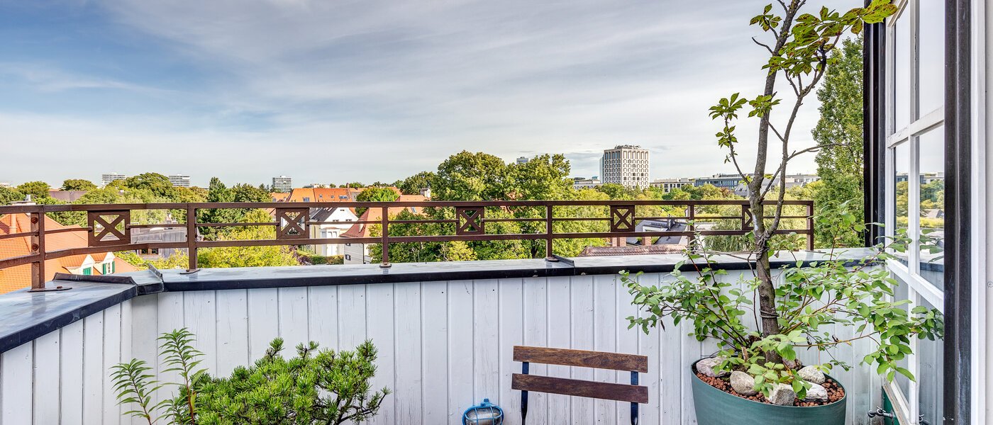 Wohnung München Schwabing (links der Leopoldstraße) 02 Dachterrasse 13164