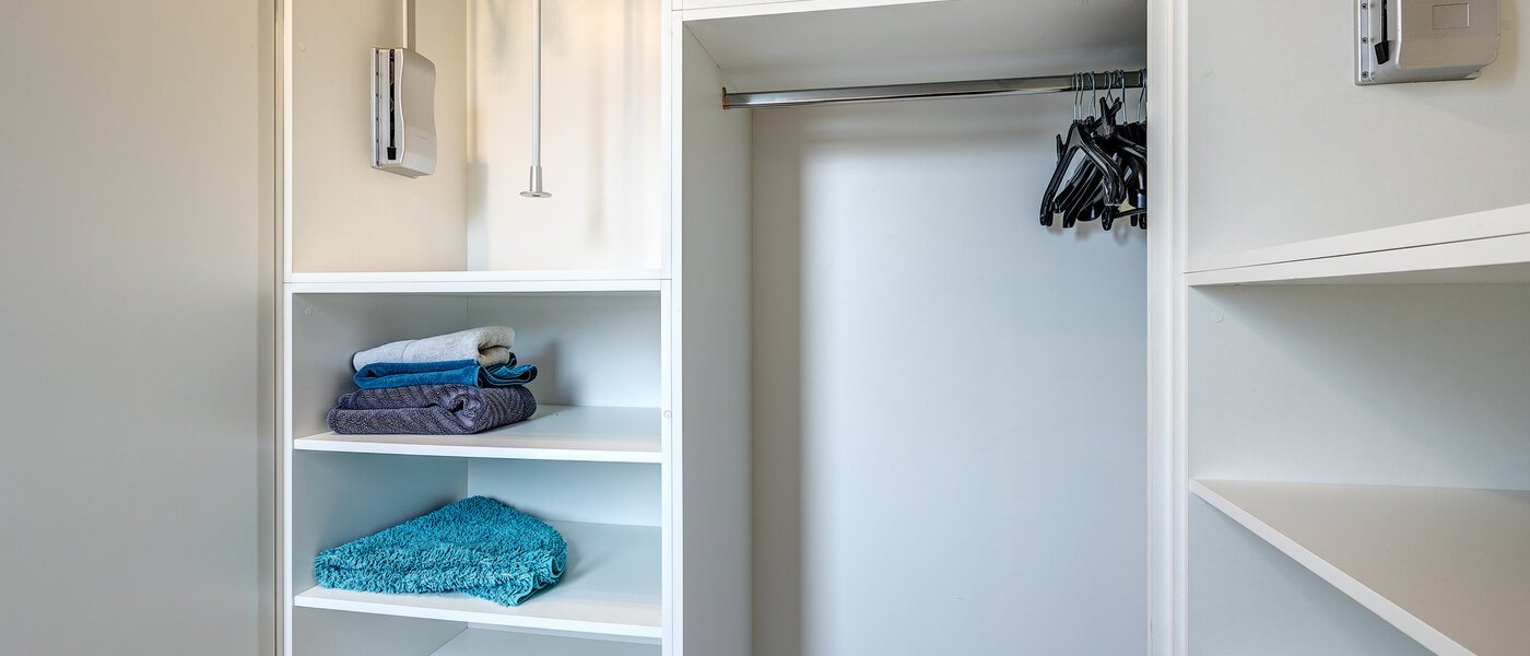 Reihenmittelhaus München Altperlach 02 Begehbarer Schrank 13172