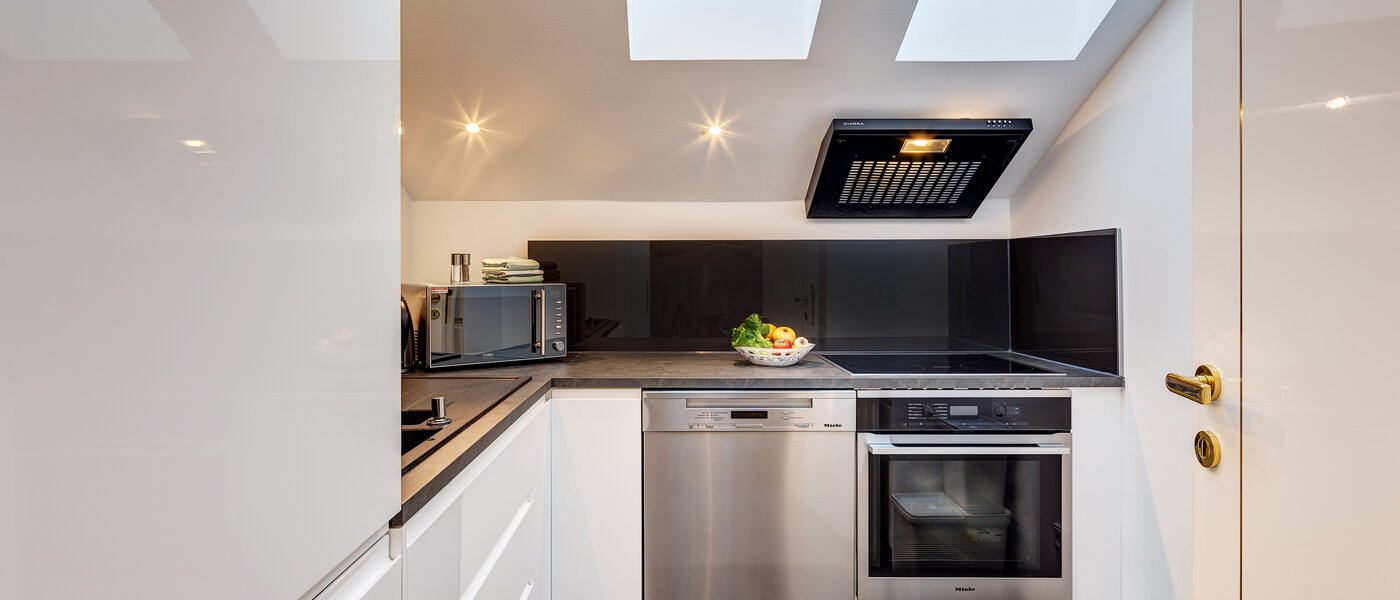 Dachgeschosswohnung Baldham 01 Küche 13188