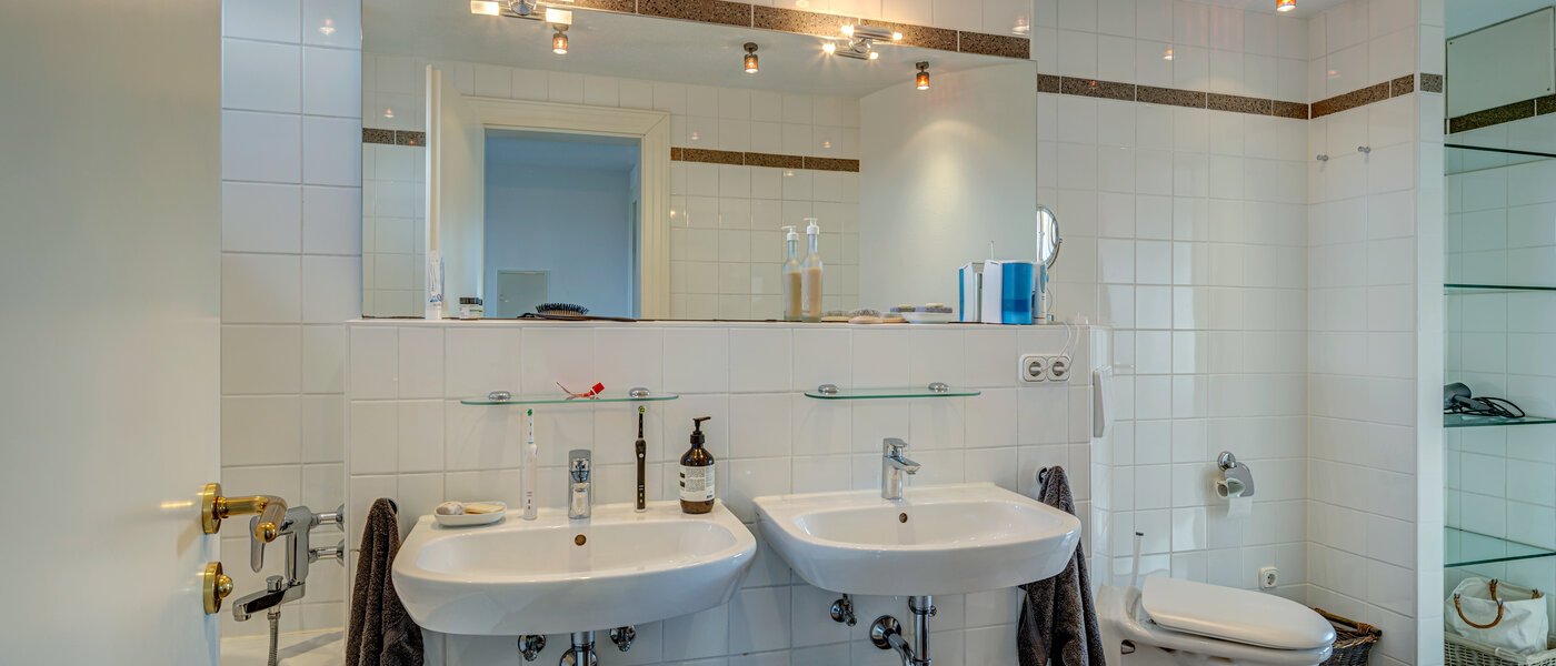 Maisonettewohnung München Sendling-Westpark 01 Badezimmer 13200