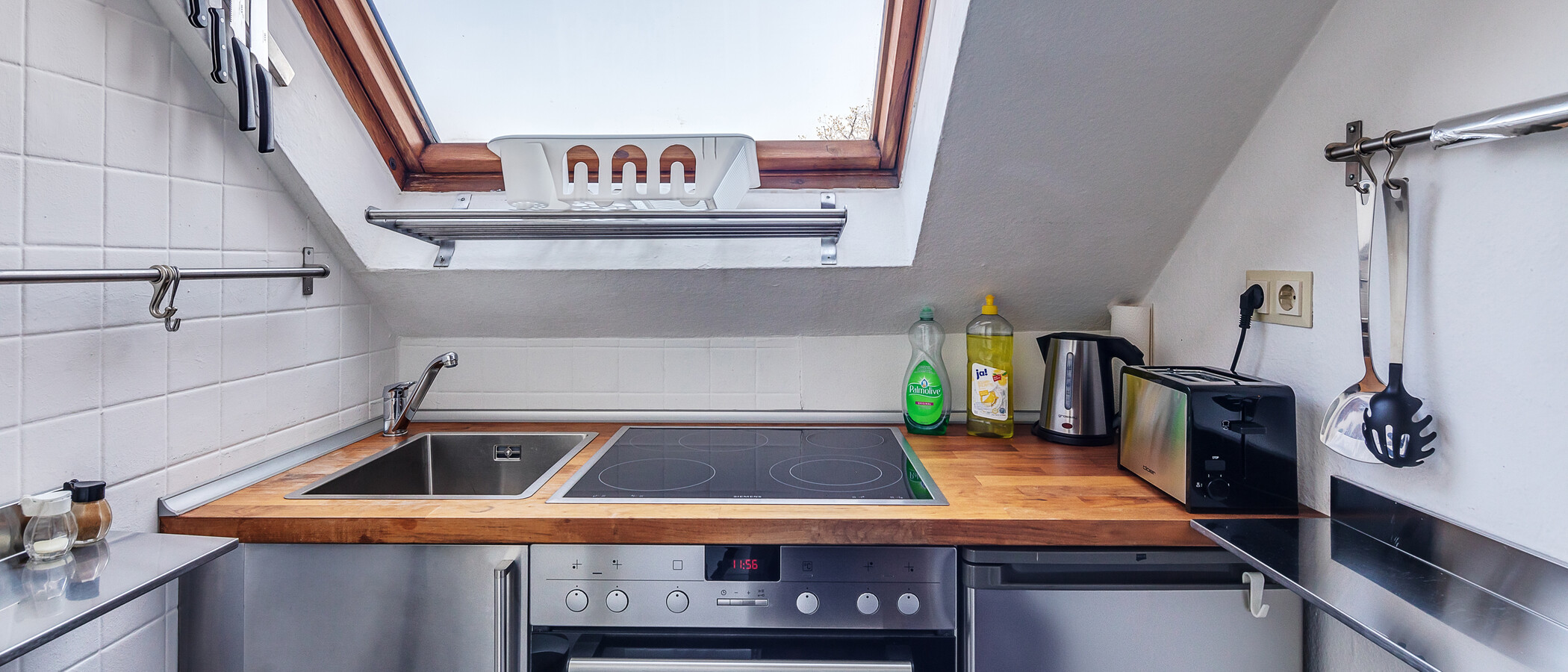 Dachgeschosswohnung München Maxvorstadt 01 Küche 1321