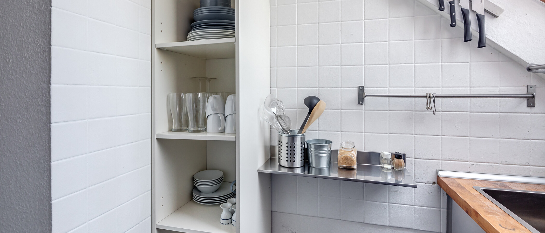 Dachgeschosswohnung München Maxvorstadt 03 Küche 1321