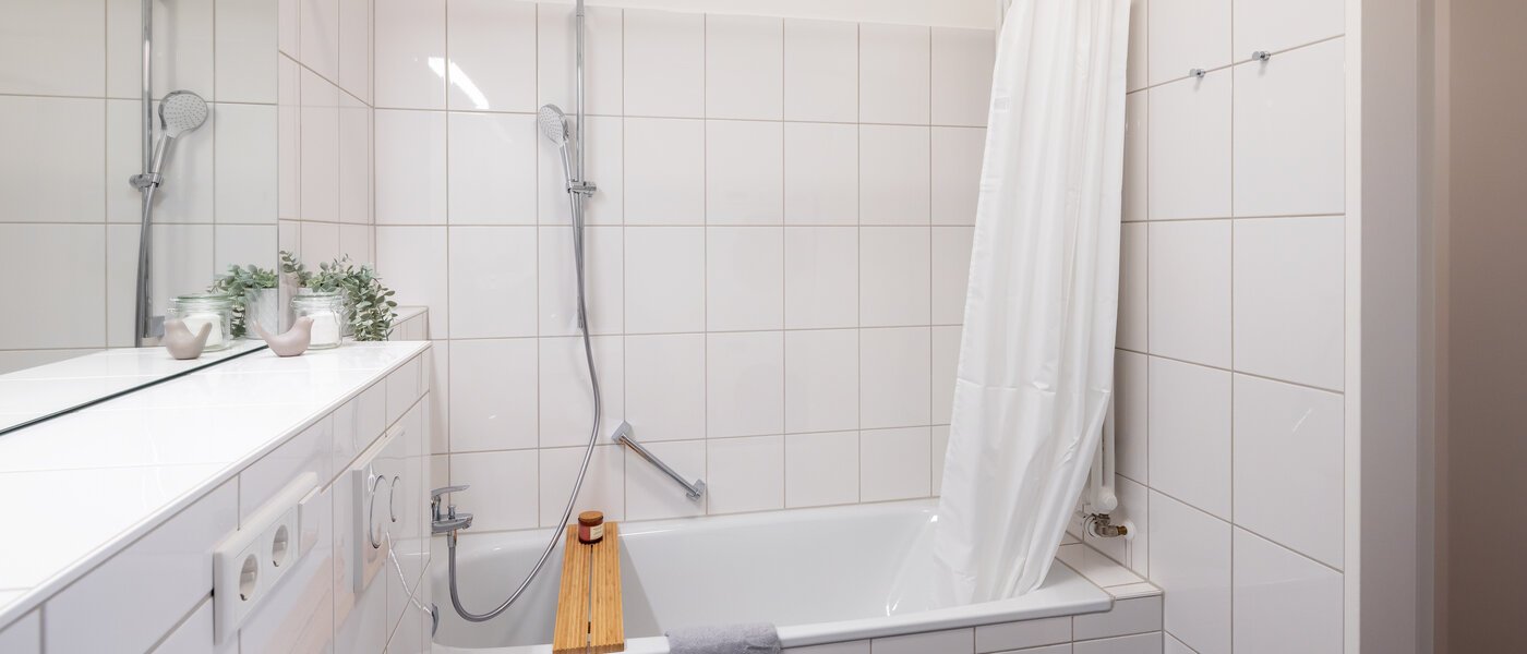 Wohnung München Schwabing-West 02 1. Badezimmer 13221