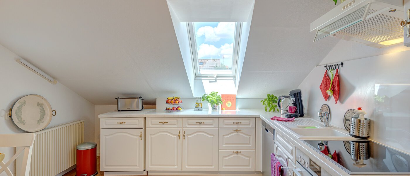 Dachgeschosswohnung Inning am Ammersee 02 Küche 13224