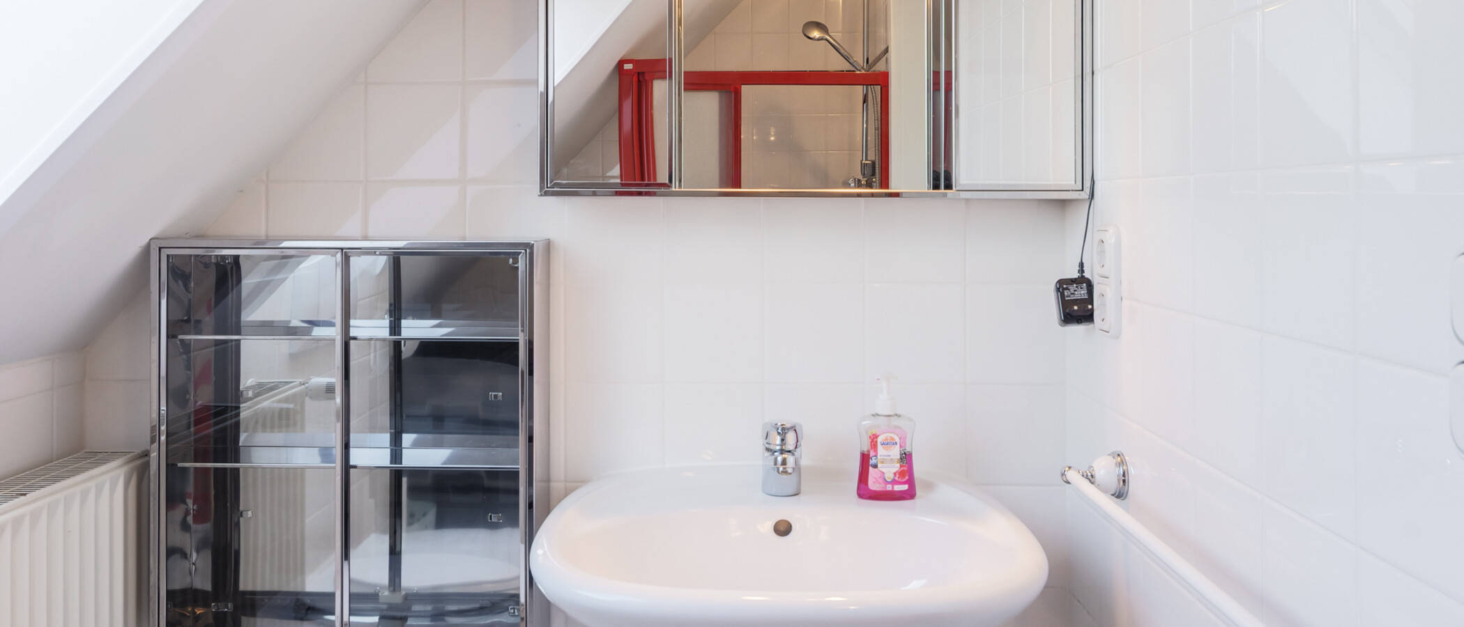 Dachgeschosswohnung München Laim 03 2. Badezimmer 13229
