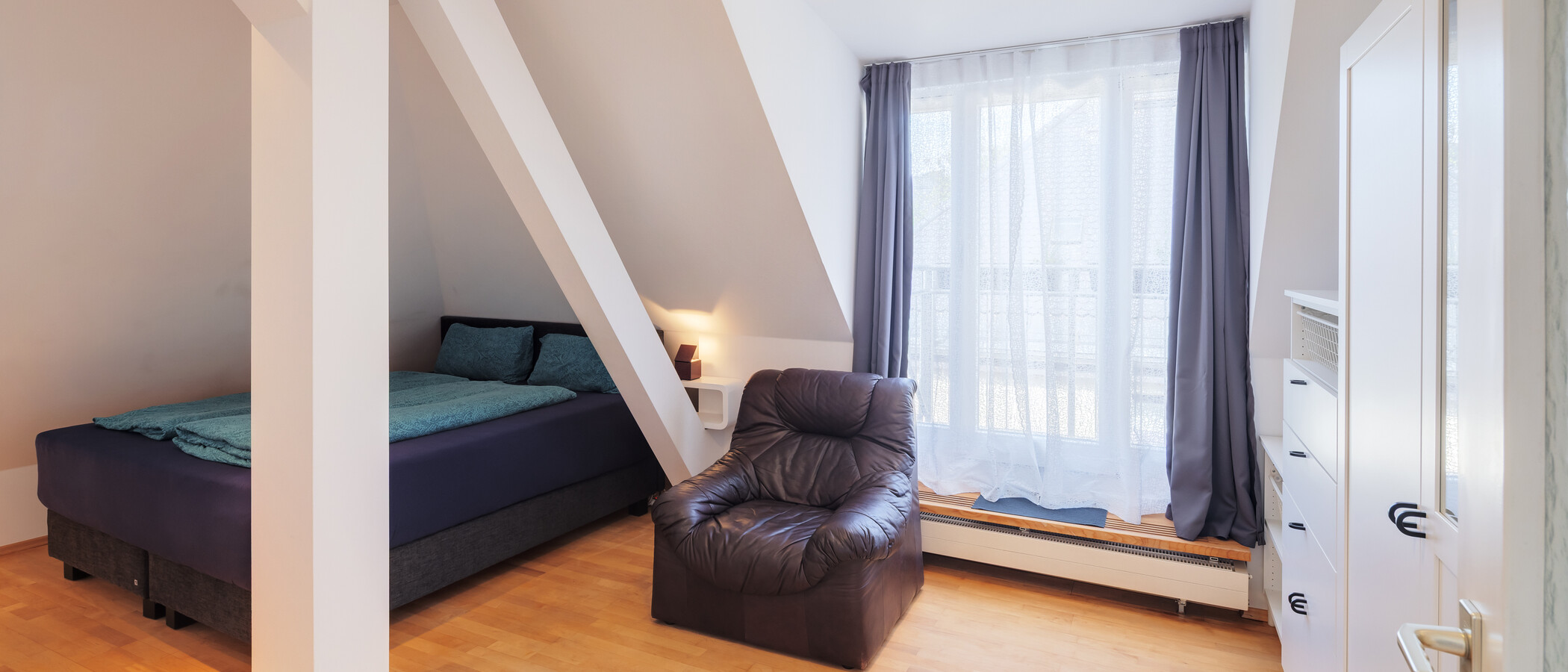 Dachgeschosswohnung München Laim 01 1. Schlafzimmer 13229