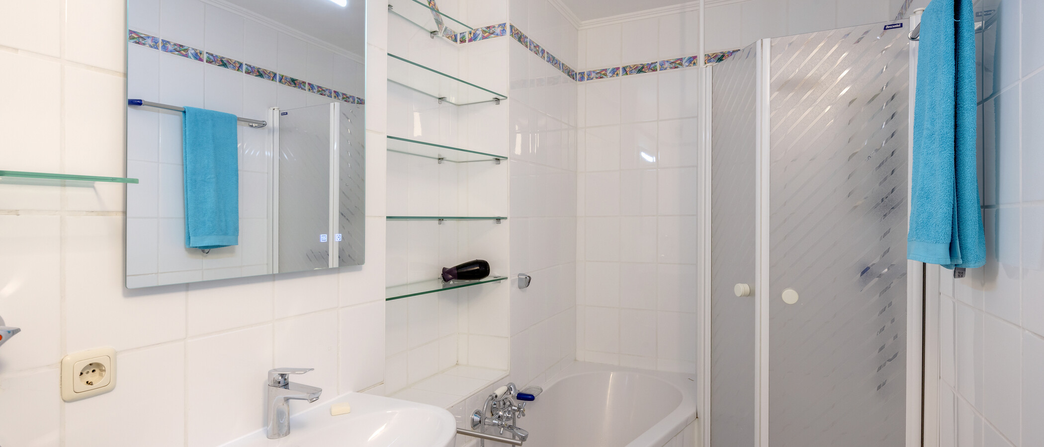 Wohnung München Solln 01 Badezimmer 13230