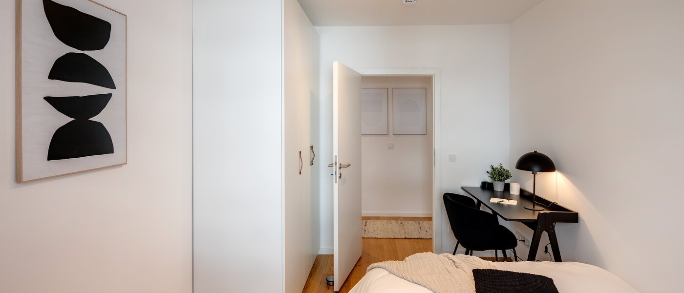 Wohnung München Maxvorstadt - Westen 03 2. Schlafzimmer	 13243