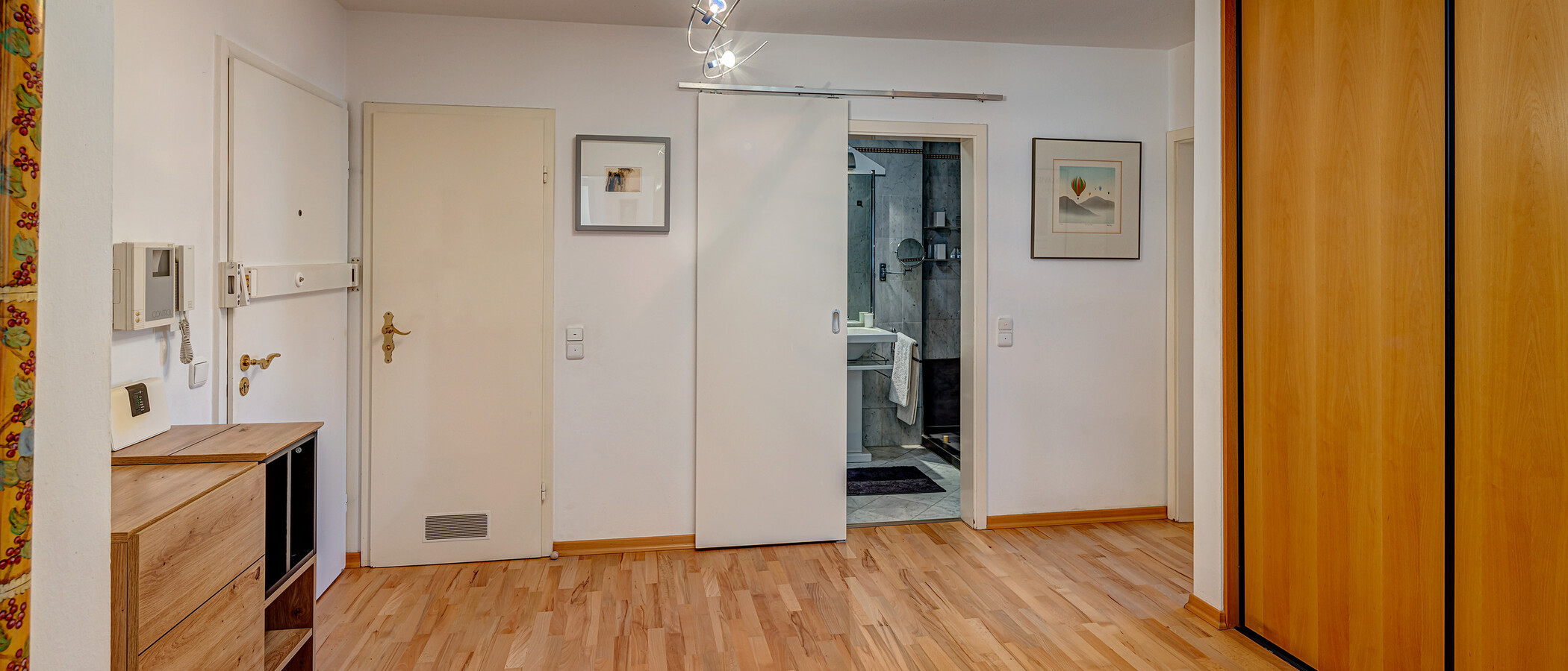 Wohnung München Altbogenhausen 01 Flur/Gang 13244