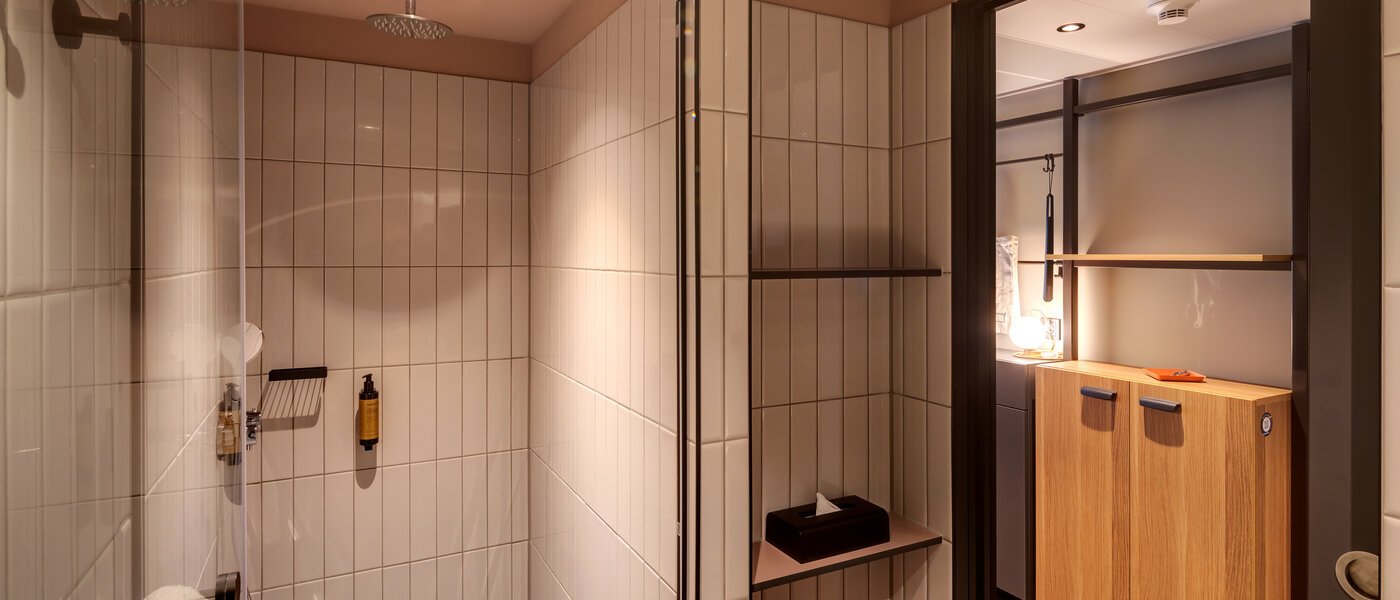 Apartment München Neuperlach 02 Badezimmer 13248