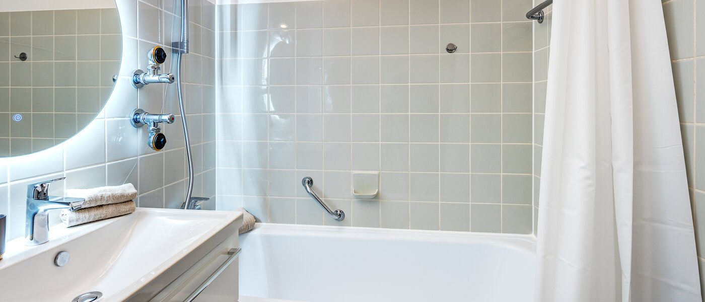 Wohnung München Au-Haidhausen 02 Badezimmer 13287