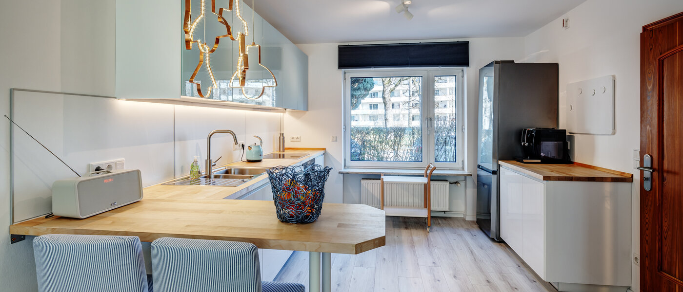 Reihenmittelhaus München Obersendling 01 Küche 13312