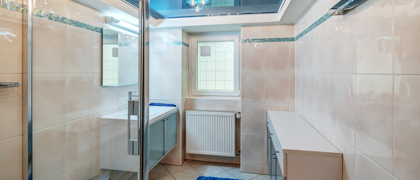 Reihenmittelhaus München Obersendling 03 2. Badezimmer 13312