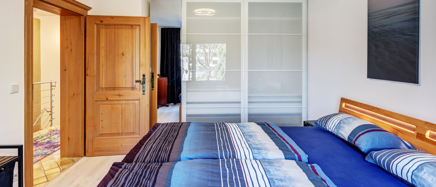 Reihenmittelhaus München Obersendling 03 1. Schlafzimmer 13312