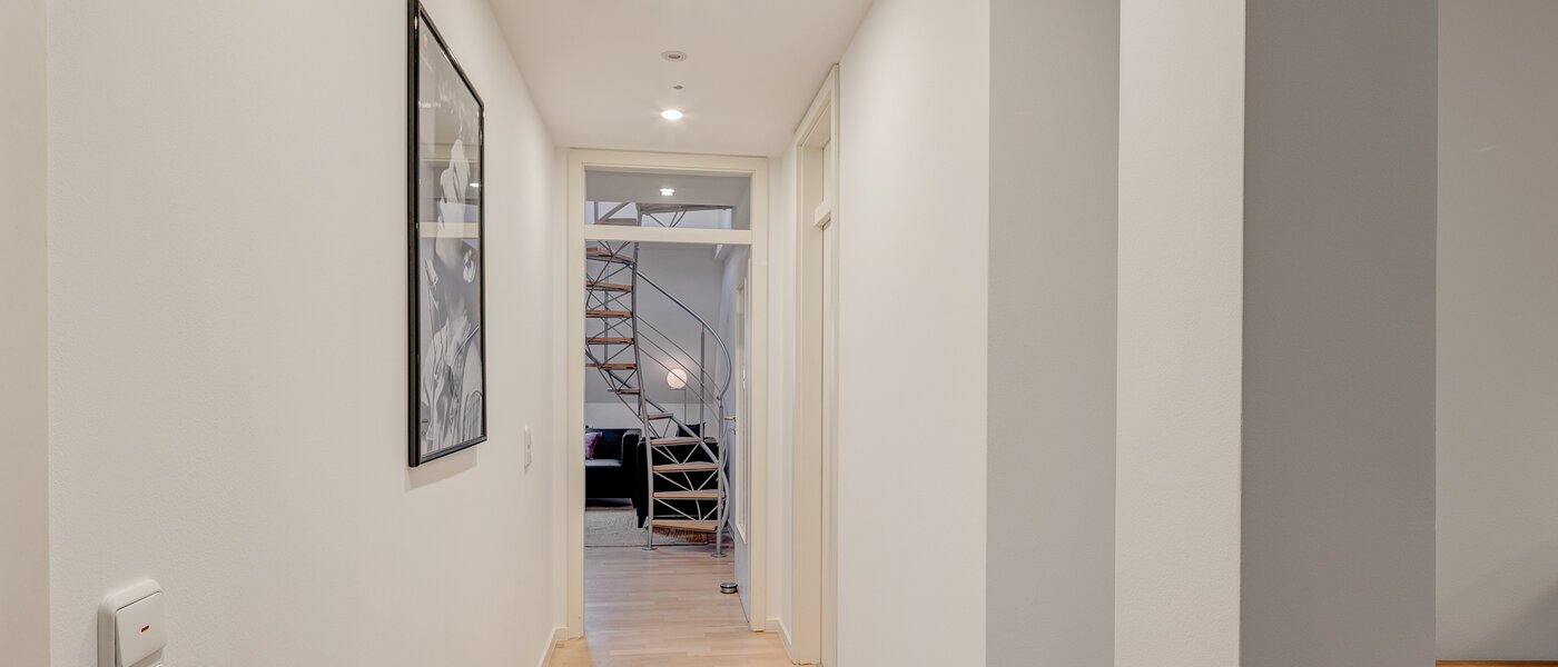 Maisonette-Galerie Wohnung München Maxvorstadt 02 Flur/Gang 13317