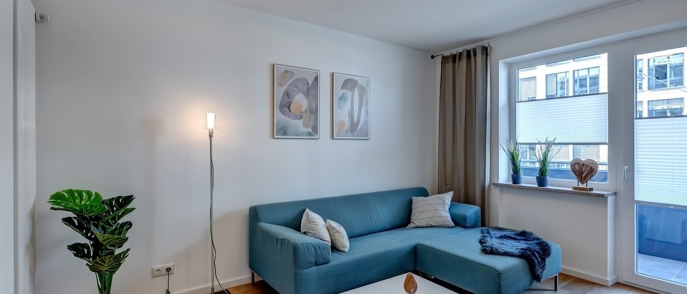 Wohnung München Maxvorstadt - Westen 01 Wohnzimmer 13363