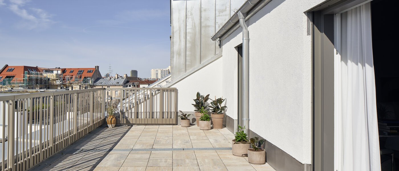 Apartment München Ludwigsvorstadt 02 Dachterrasse 13385