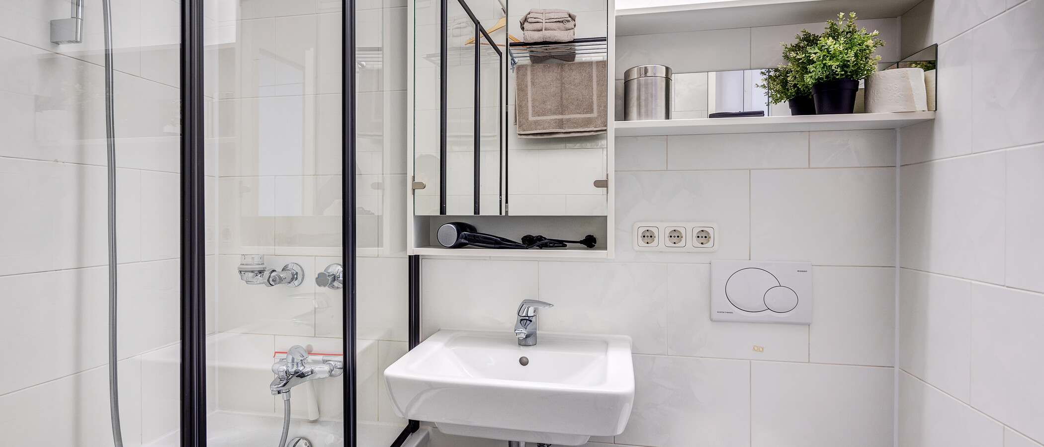 Wohnung München Bogenhausen 02 Badezimmer 13429